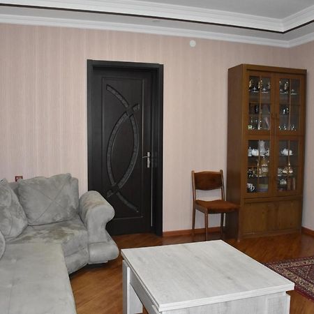 Guest House Ana Боржоми Екстериор снимка