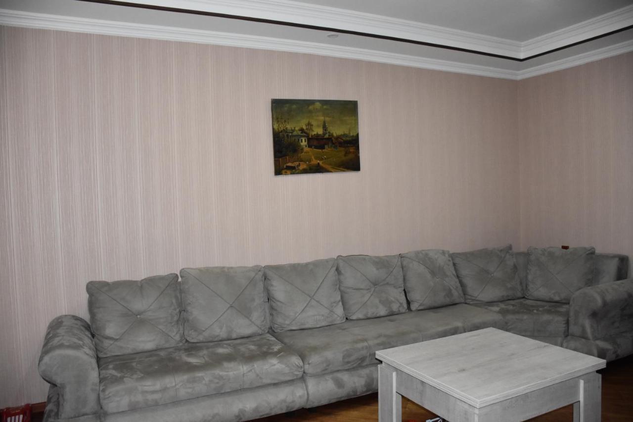 Guest House Ana Боржоми Екстериор снимка